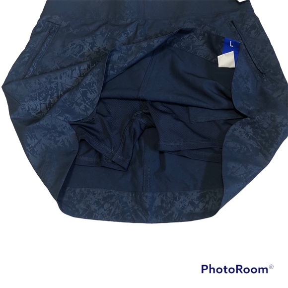 Orvis Active Travel Skort Skirt Shattered Glass Embrised Print Navy L NWT - Picture 3 of 6